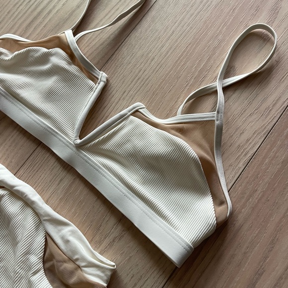 LSpace Bikini with Mesh - Picture 4 of 5